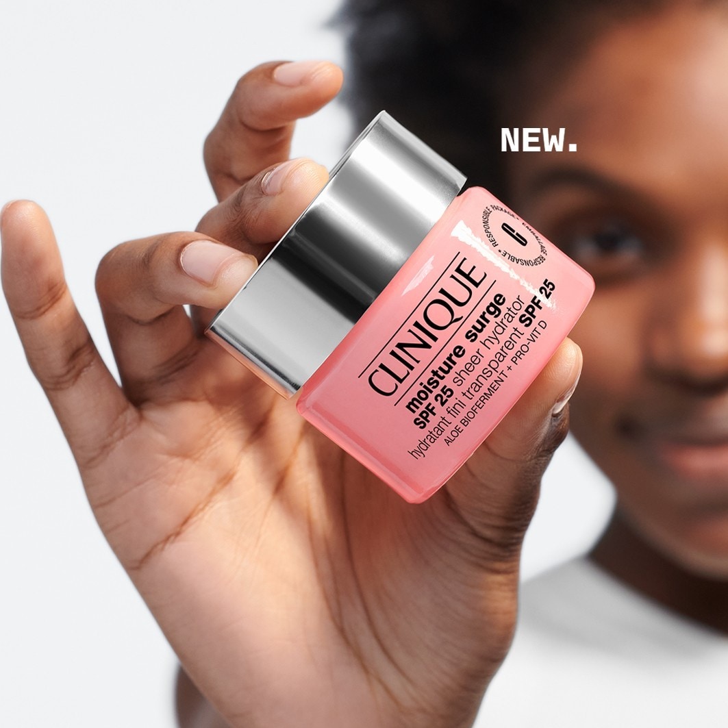 Moisture Surge SPF 25