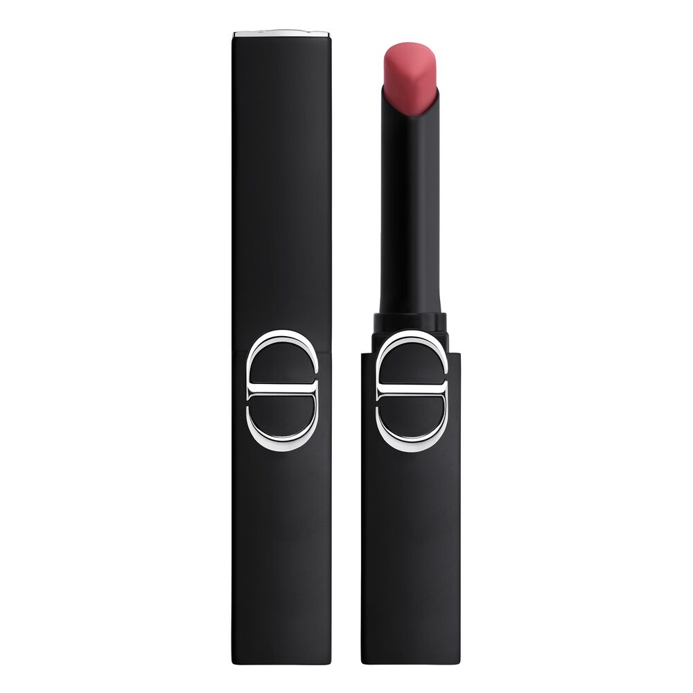 Rouge Dior On Stage 
Batom de longa duração - 24h sem transferência - acabamento mate