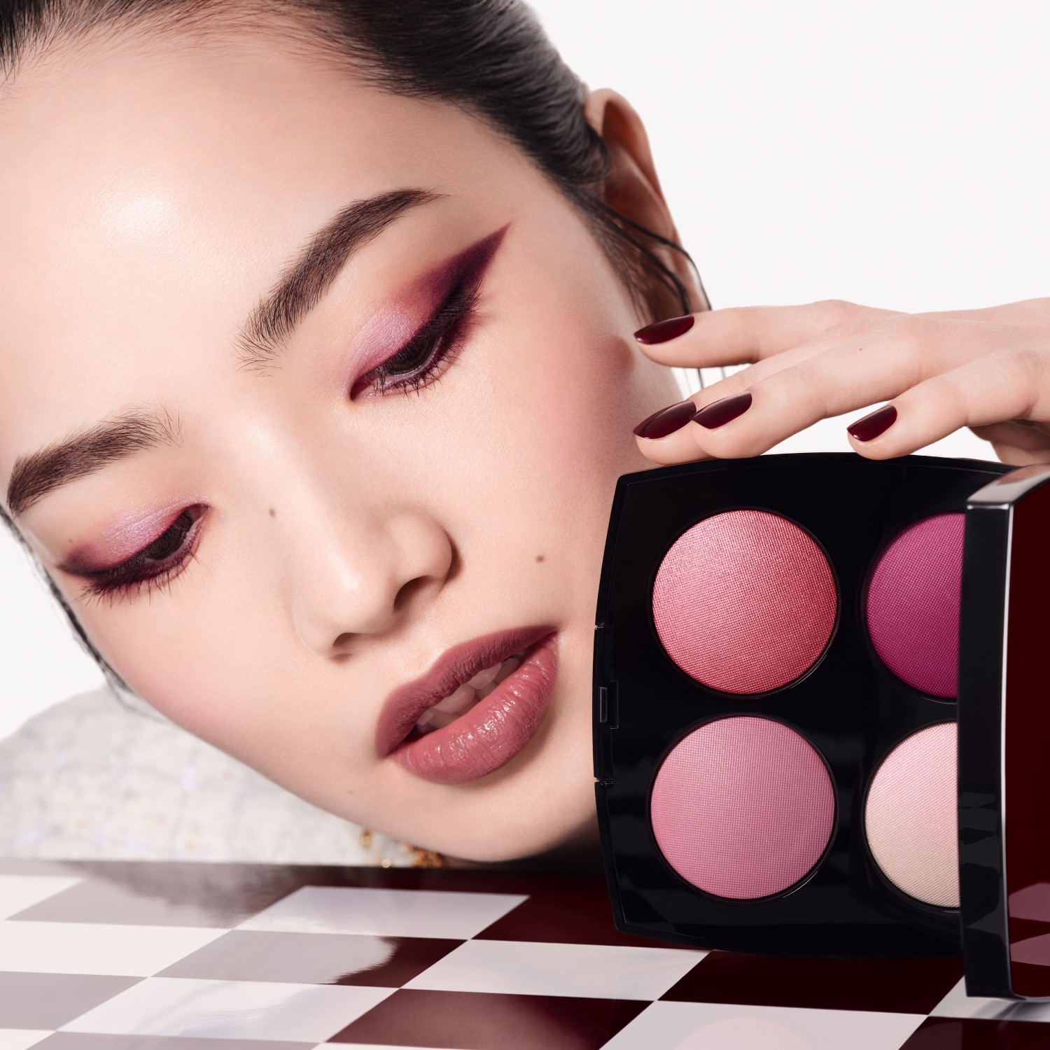 SOMBRA PARA OS OLHOS DE LONGA DURAÇÃO MULTIUSOS