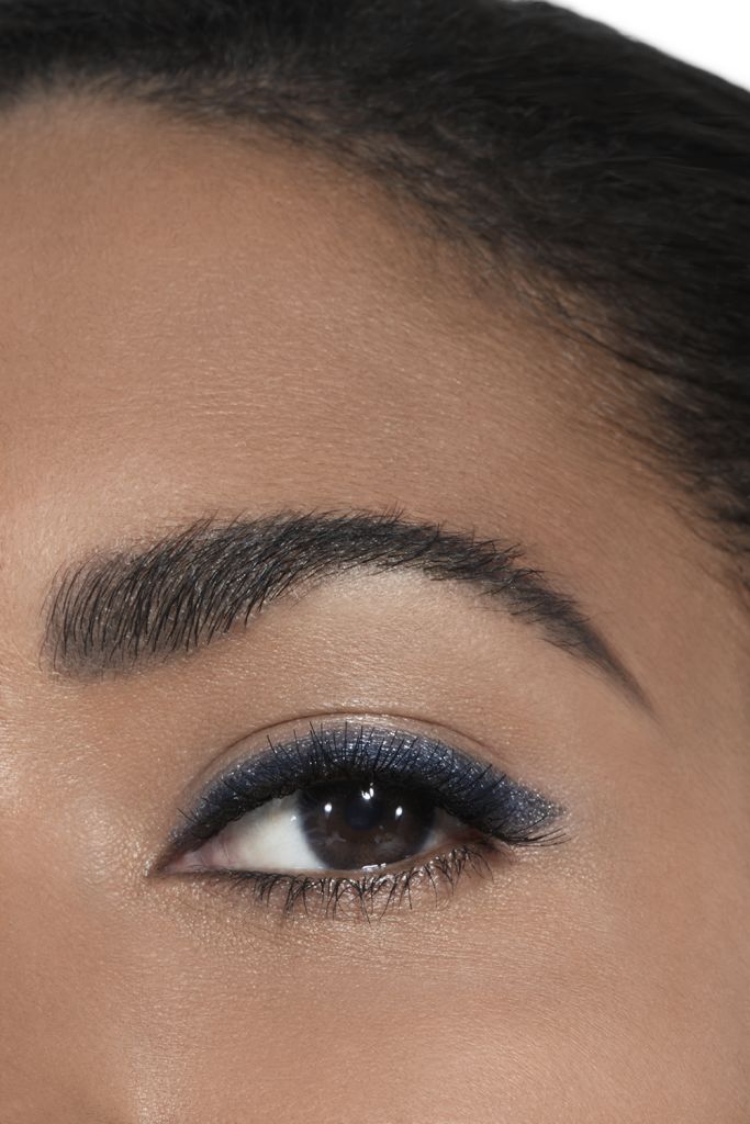 LAPIS CONTORNO DE OLHOS