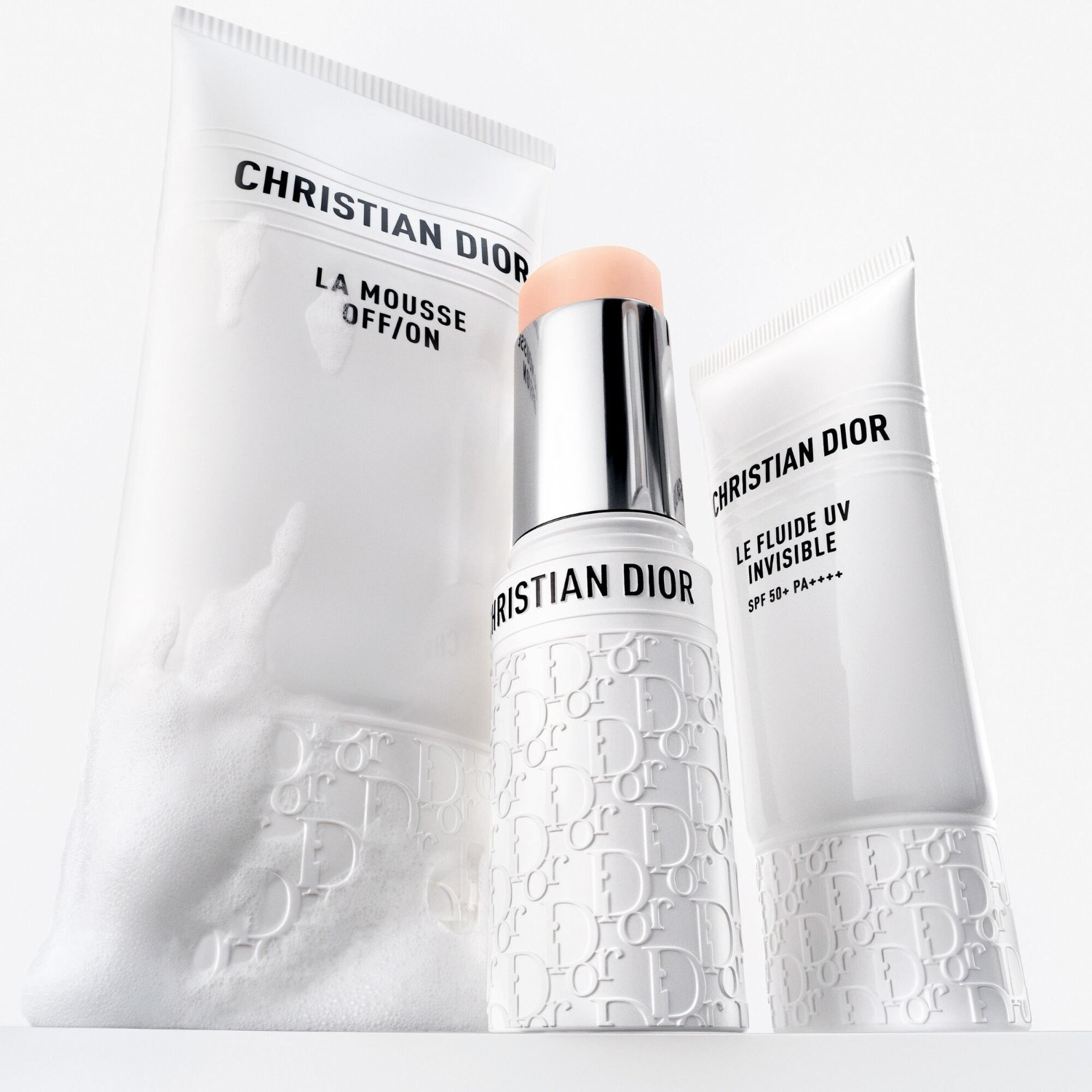 Le Fluide UV Invisible Hydratant SPF 50+ PA++++