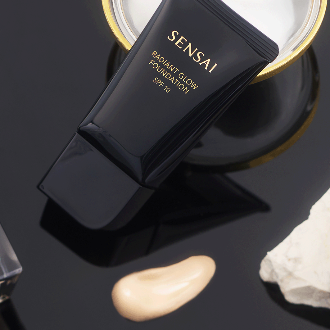 Radiant Glow Foundation