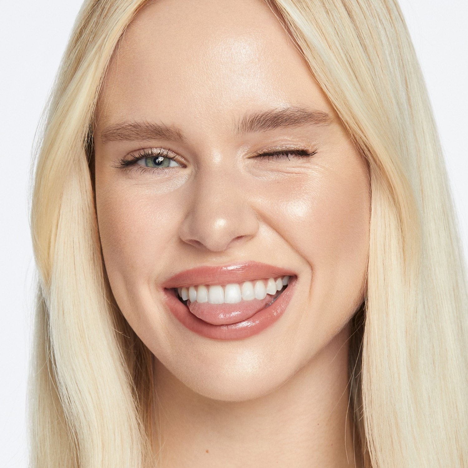 Shimmering Skin Perfector