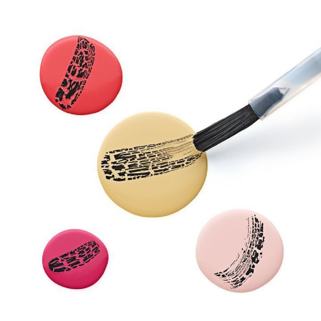 Cracking Nail Top Coat