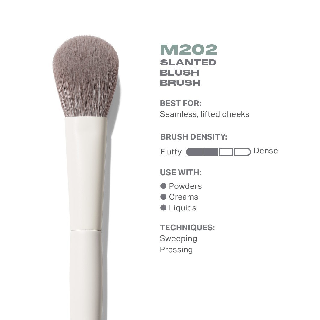 M202 Blush Brush
