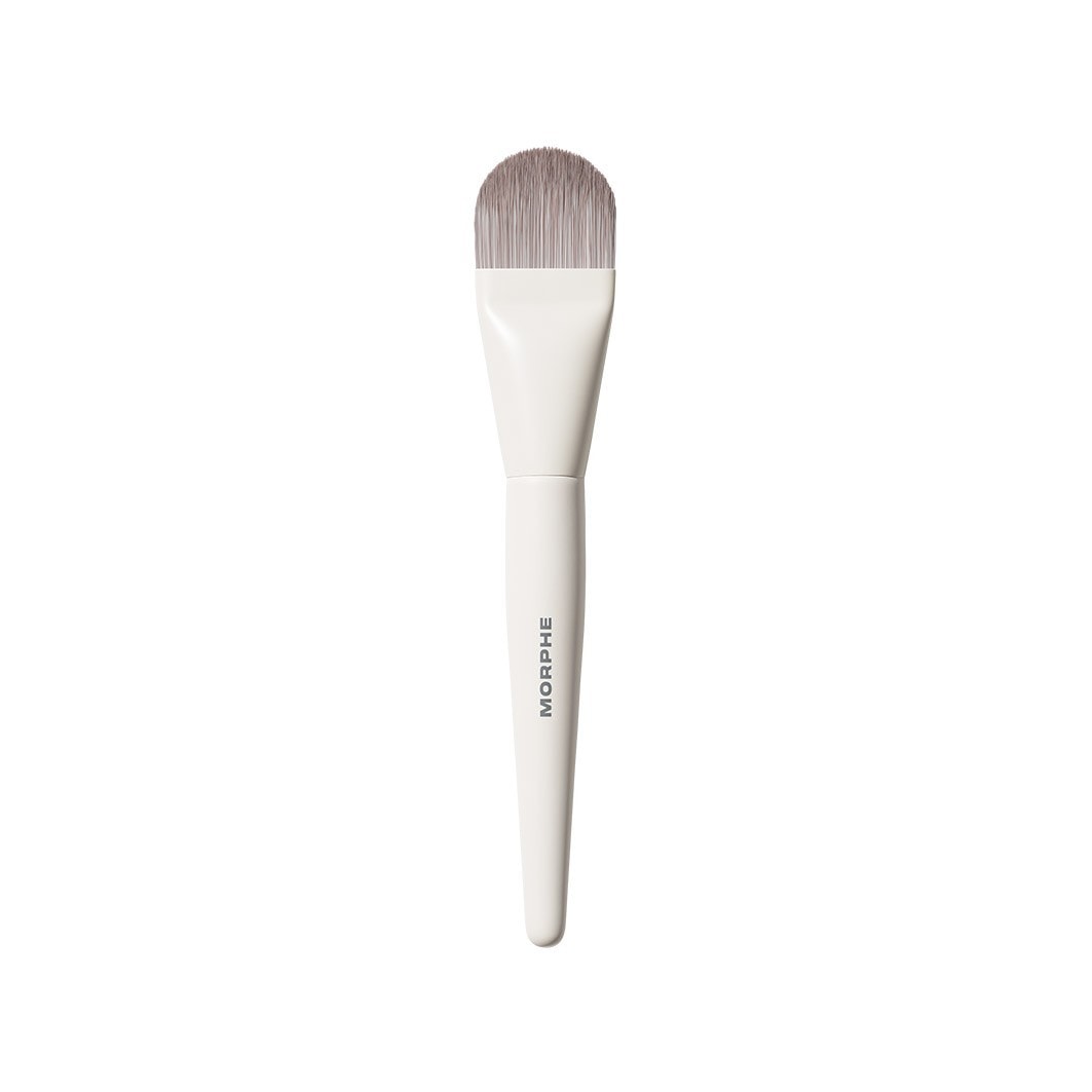 M107 Foundation Brush