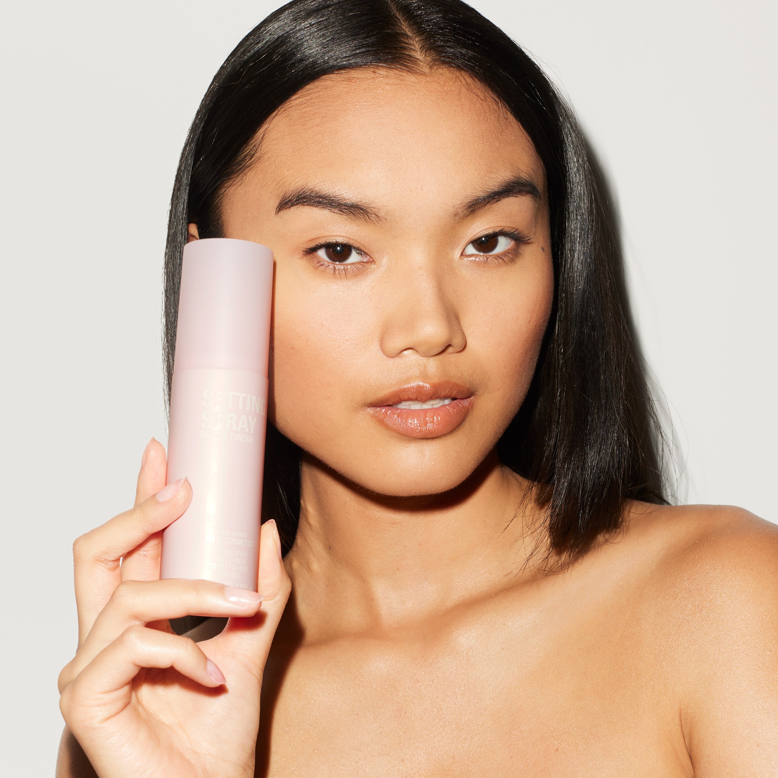 Transparent Setting Spray