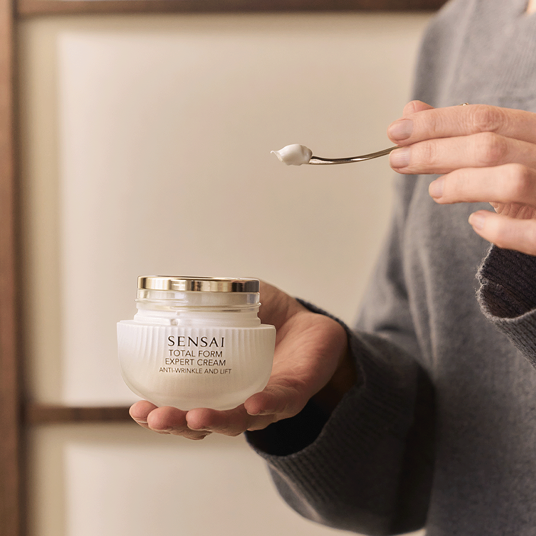 SENSAI Total Form Expert Cream | DOUGLAS