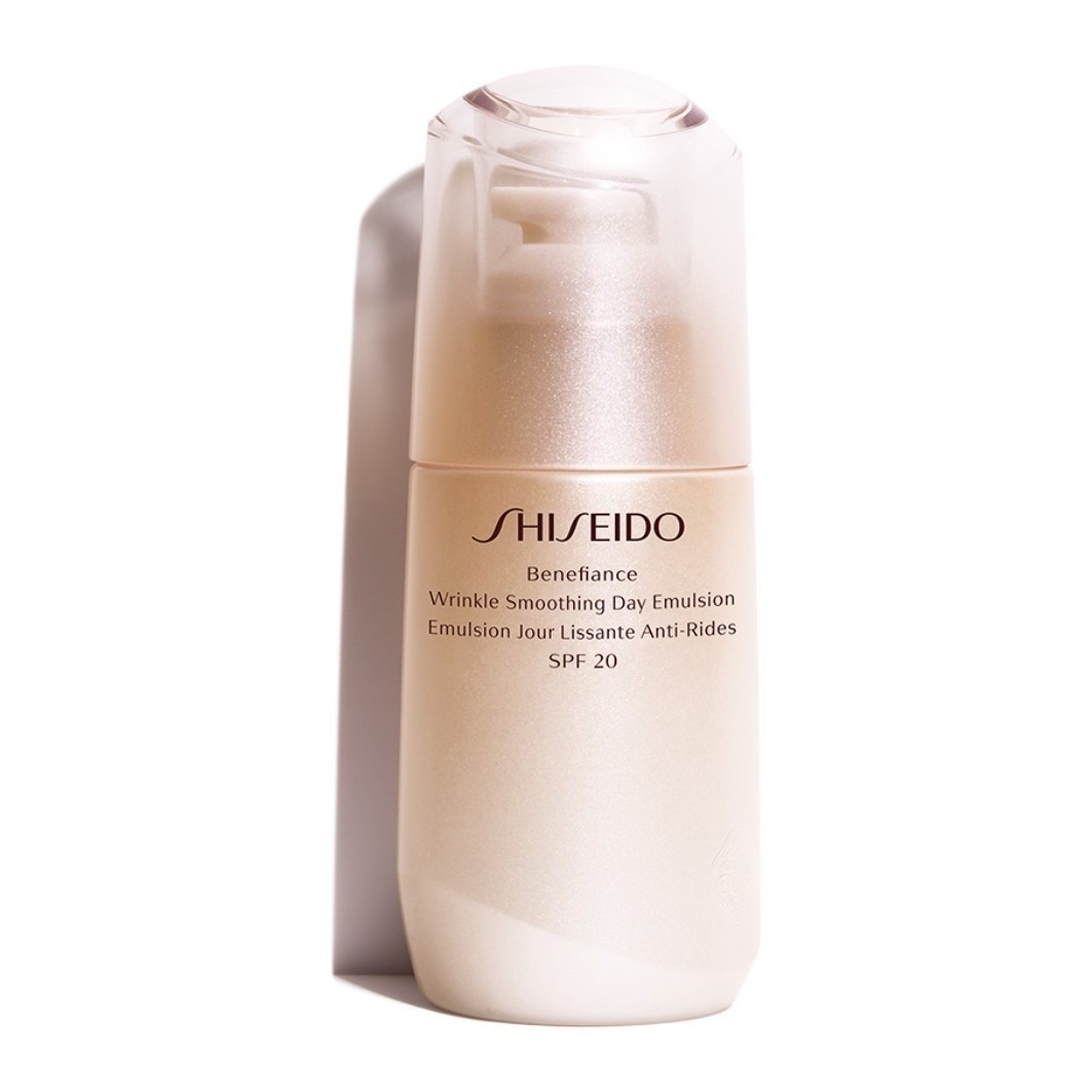 Shiseido - Benefiance Wrinkle Smoothing Day Emulsion -  50ml