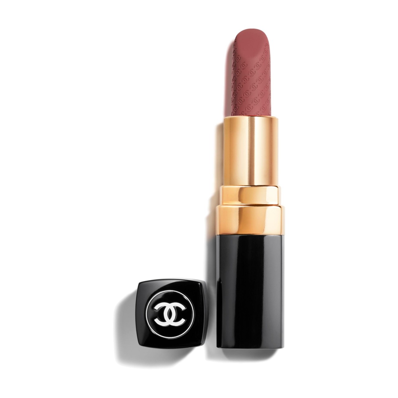 CHANEL - O BATOM ACETINADO, COM CUIDADO HIDRATANTE E EFEITO SUAVIZANTE DE LONGA DURAÇÃO - 