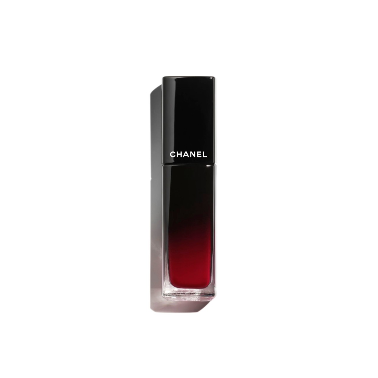 CHANEL - BATOM LÍQUIDO BRILHANTE ULTRA DURAÇÃO -  94 - CRISTAL PINK