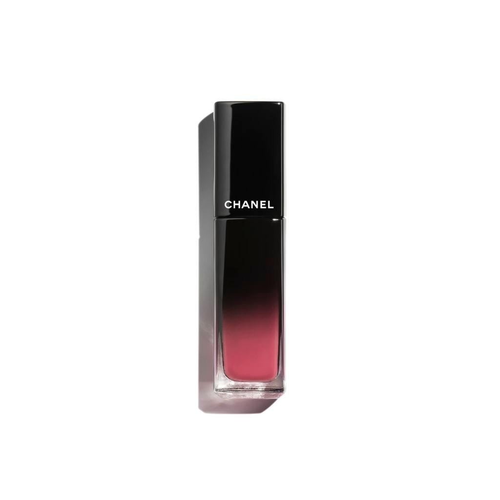 CHANEL - BATOM LÍQUIDO BRILHANTE ULTRA DURAÇÃO -  64 - Lips Exigence