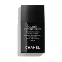 CHANEL FÓRMULA ULTRA LIGEIRA E DE LONGA DURAÇÃO<br>ACABAMENTO MATE AVELUDADO EFEITO ESBATIDO<br>TEZ NATURAL CHANEL FÓRMULA ULTRA LIGEIRA E DE LONGA DURAÇÃO<br>ACABAMENTO MATE AVELUDADO EFEITO ESBATIDO<br>TEZ NATURAL