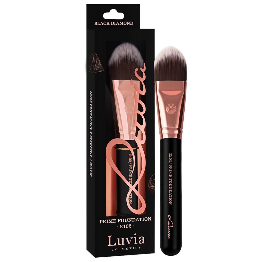 Luvia Cosmetics - E102 - Prime Foundation Black - 