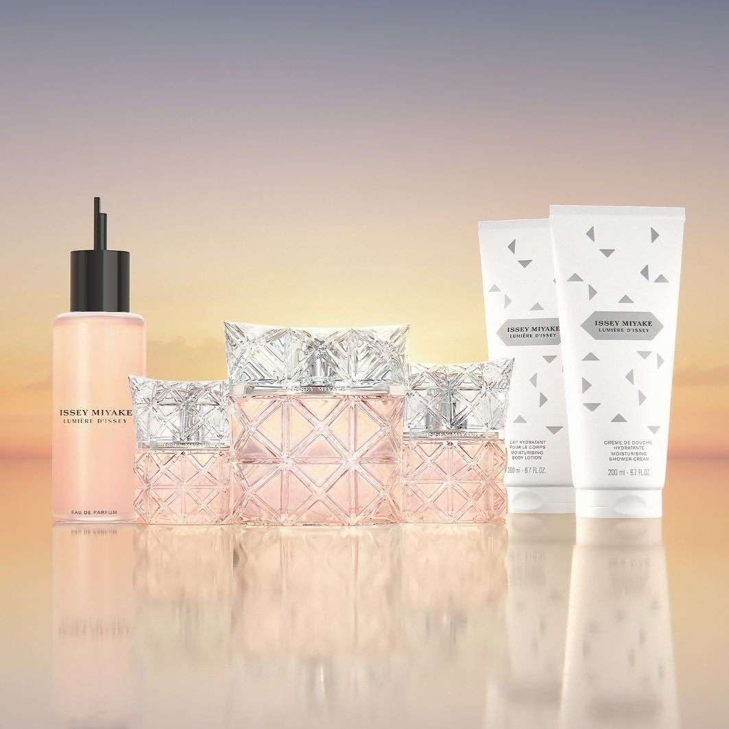 Issey Miyake Lumiere D'Issey Eau de Parfum Spray | DOUGLAS
