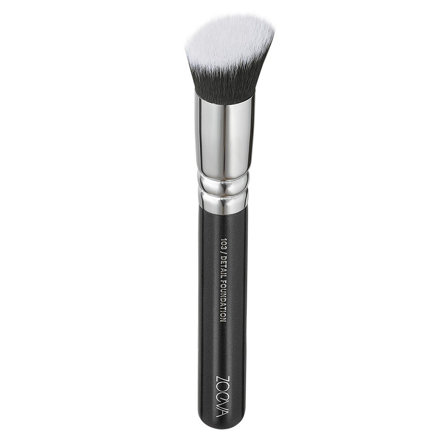 ZOEVA Cosmetics - Face Brushes 103 Detail Foundation - 